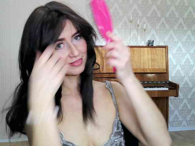 Charmingvenus11701 webcam