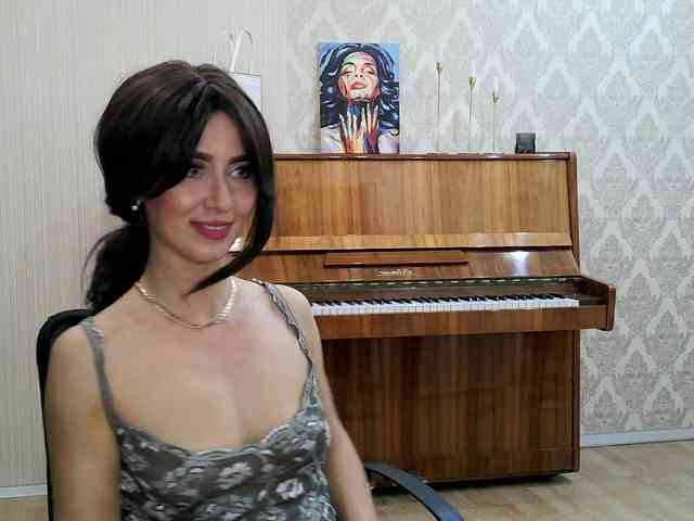 Charmingvenus11701 webcam