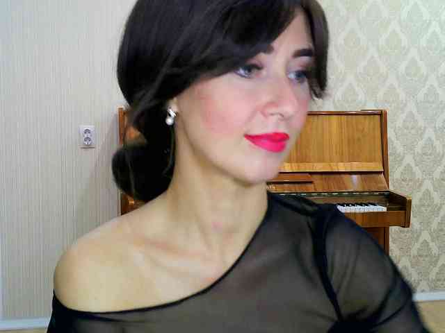 Charmingvenus11701 webcam