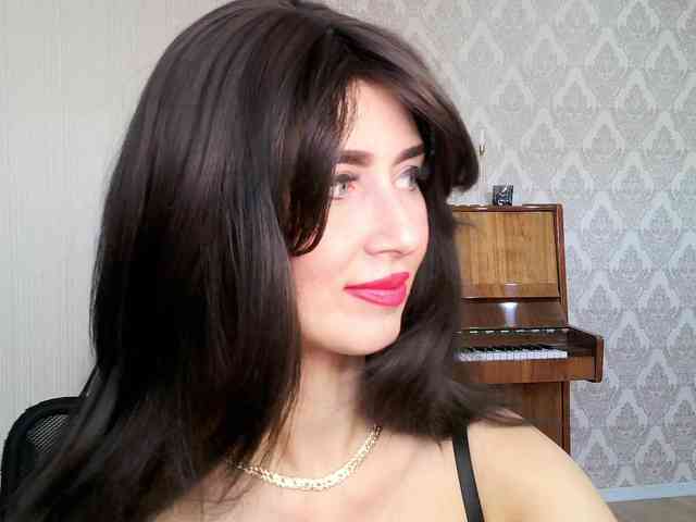 Charmingvenus11701 webcam