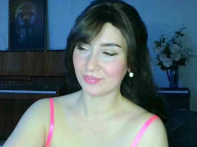 Charmingvenus11701 webcam