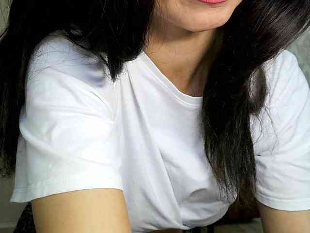Charmingvenus11701 webcam