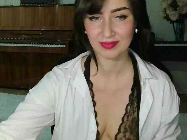 Charmingvenus11701 webcam