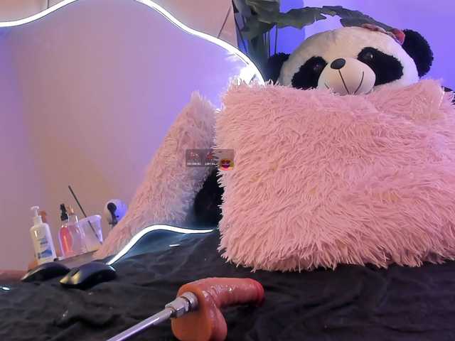 Antonellasmith0's BongaCams show and profile