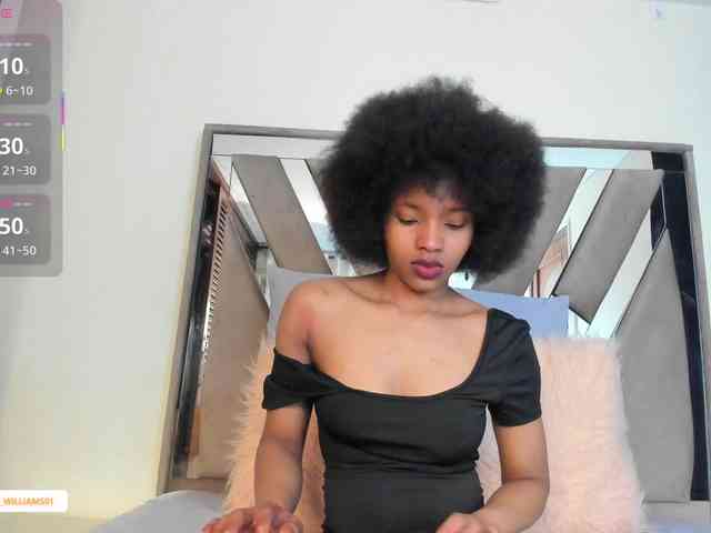 sarawilliams01 Live Webcam on {site_name}