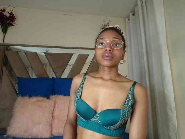 sarawilliams01 webcam