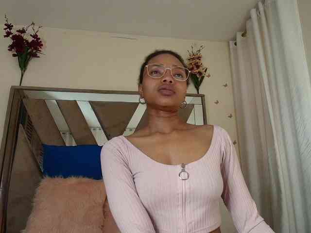 sarawilliams01 webcam