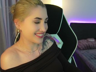 TweetyCream Porn Show