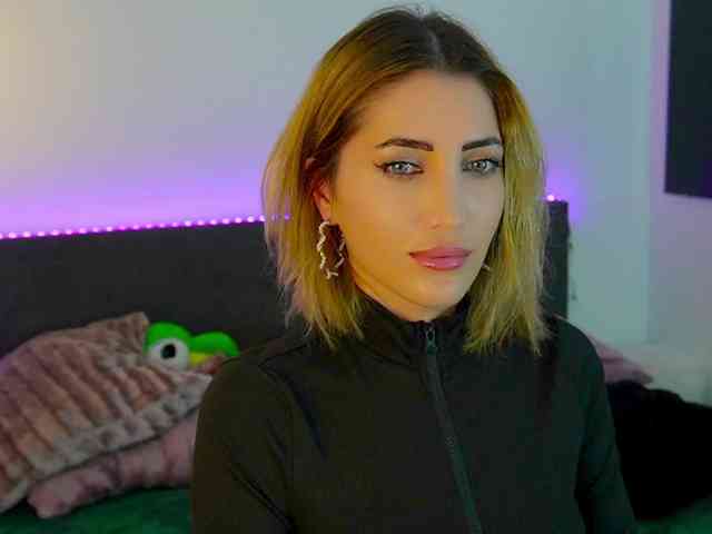 TweetyCream webcam