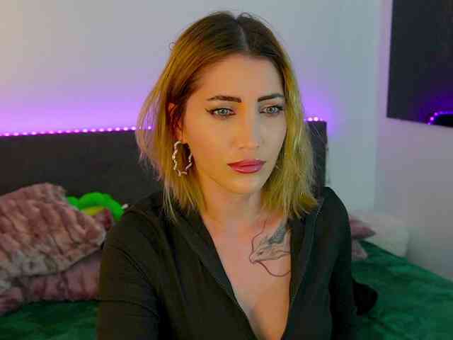 TweetyCream webcam