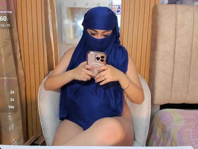 ghalia's BongaCams show and profile