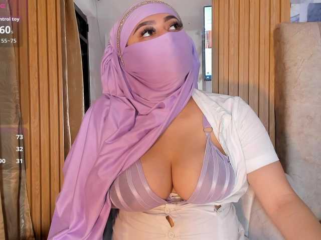 ghalia's BongaCams show and profile