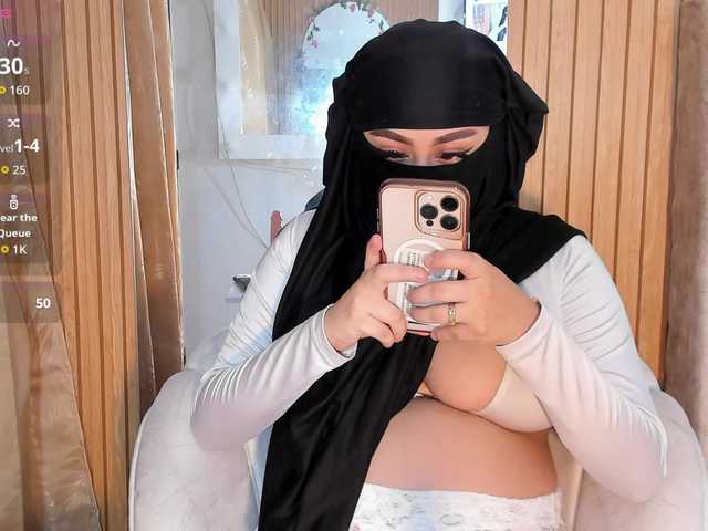 ghalia's BongaCams show and profile