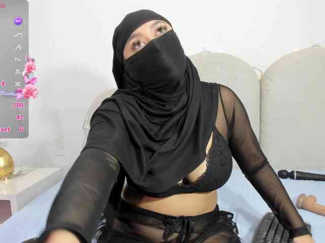 porn stripper Ghalia