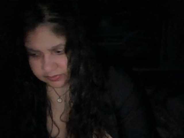 DUMBHOEMELANIE's BongaCams show and profile