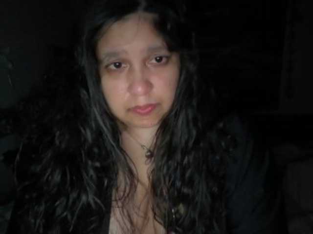 DUMBHOEMELANIE's BongaCams show and profile