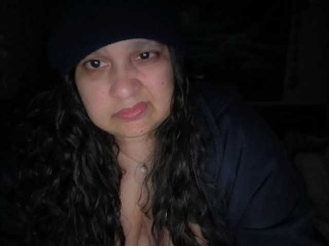 DUMBHOEMELANIE's BongaCams show and profile