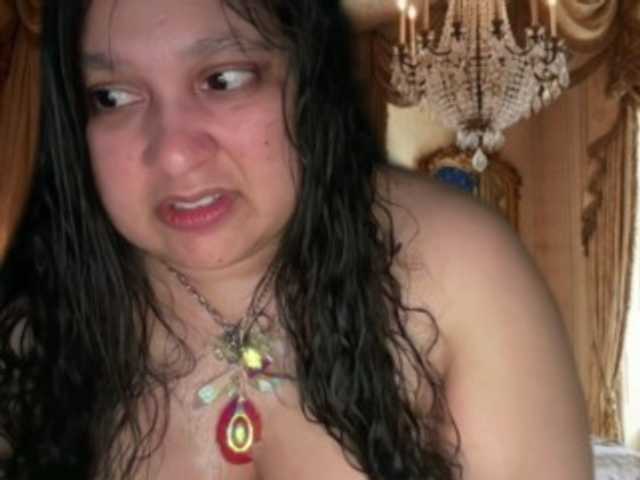 DUMBHOEMELANIE's BongaCams show and profile