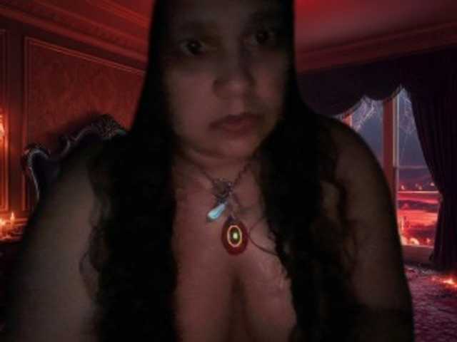 DUMBHOEMELANIE's BongaCams show and profile