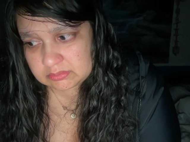 DUMBHOEMELANIE's BongaCams show and profile