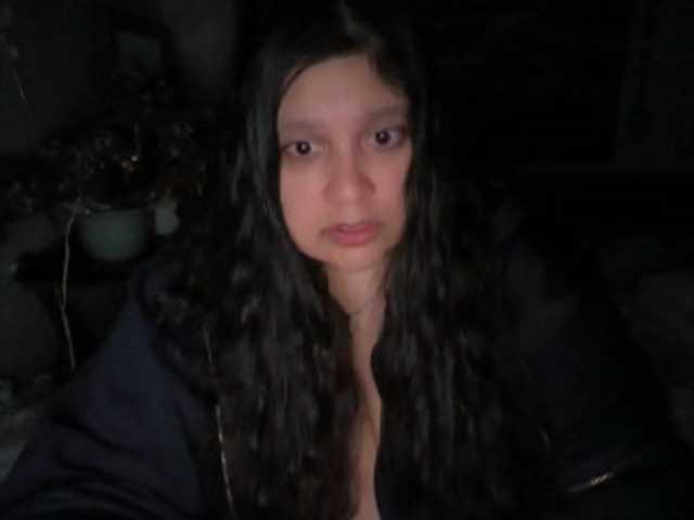 DUMBHOEMELANIE's BongaCams show and profile