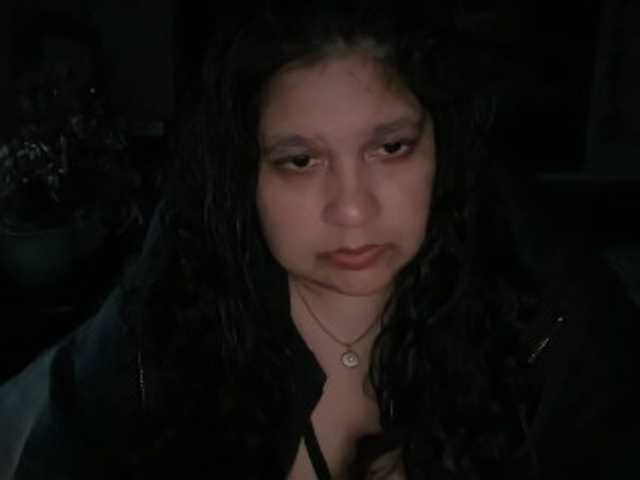 DUMBHOEMELANIE's BongaCams show and profile