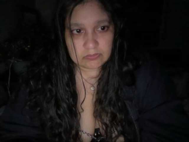 DUMBHOEMELANIE's BongaCams show and profile