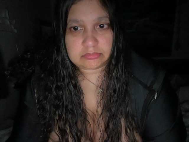 DUMBHOEMELANIE Live Cam on BongaCams