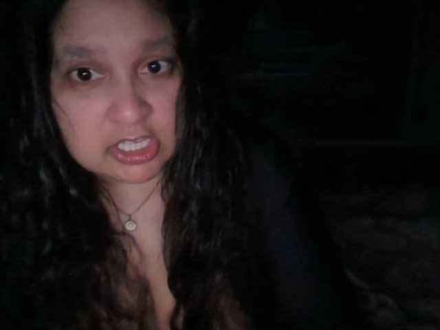 DUMBHOEMELANIE's BongaCams show and profile