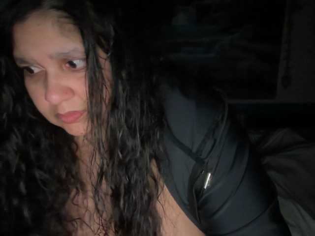 DUMBHOEMELANIE's BongaCams show and profile