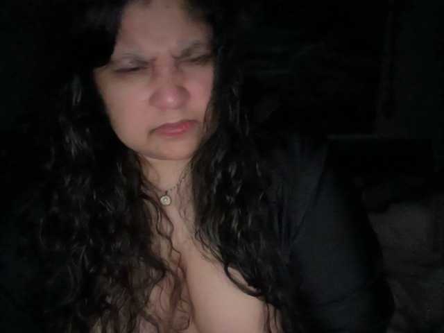 DUMBHOEMELANIE's BongaCams show and profile