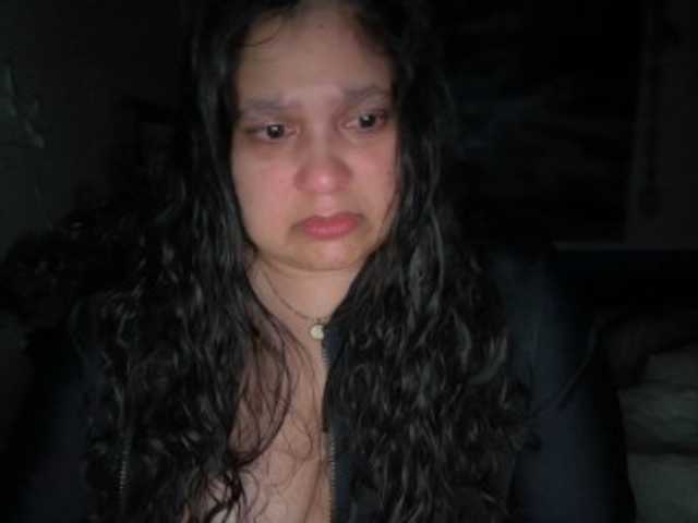 DUMBHOEMELANIE's BongaCams show and profile