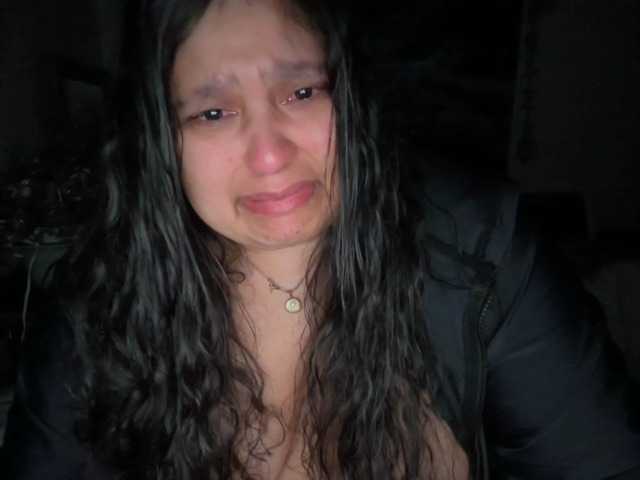 DUMBHOEMELANIE's BongaCams show and profile