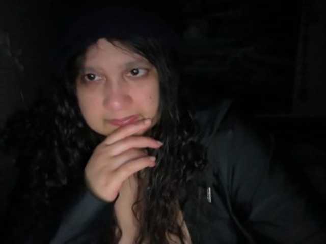 DUMBHOEMELANIE's BongaCams show and profile