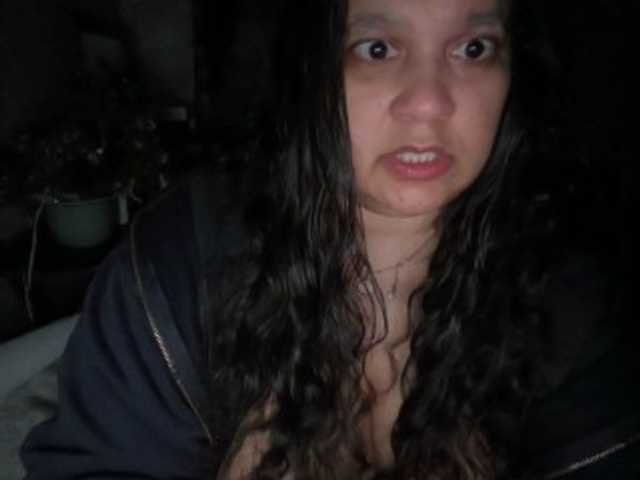 DUMBHOEMELANIE's BongaCams show and profile