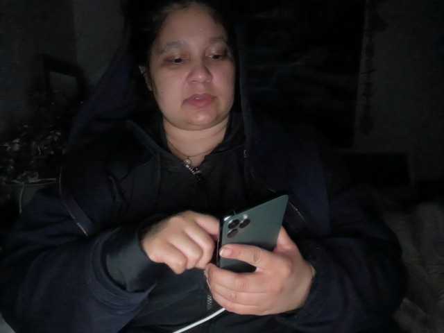 DUMBHOEMELANIE's BongaCams show and profile