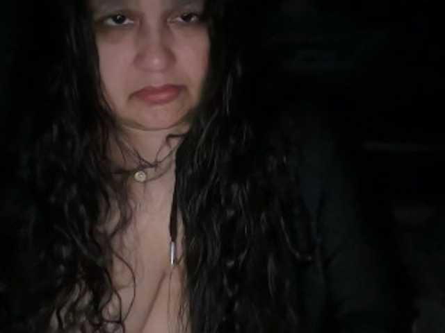 DUMBHOEMELANIE's BongaCams show and profile