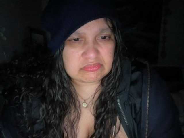 DUMBHOEMELANIE's BongaCams show and profile