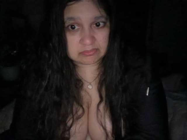 DUMBHOEMELANIE's BongaCams show and profile