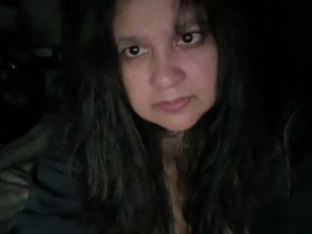 DUMBHOEMELANIE's BongaCams show and profile