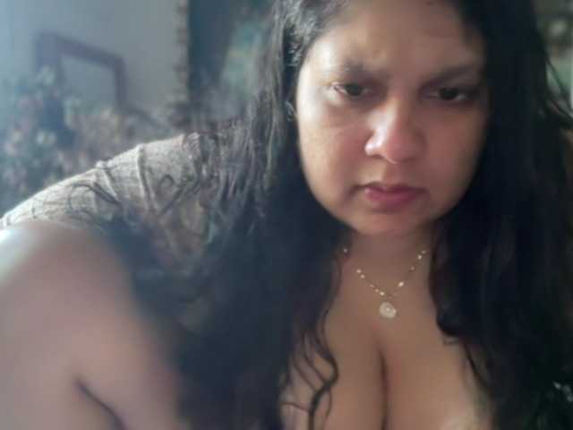  DUMBHOEMELANIE chat room