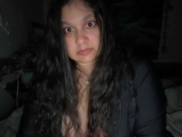 DUMBHOEMELANIE's BongaCams show and profile