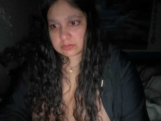 DUMBHOEMELANIE's BongaCams show and profile