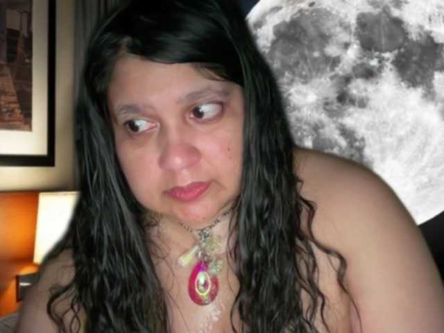 DUMBHOEMELANIE's BongaCams show and profile