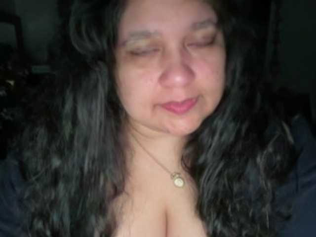 DUMBHOEMELANIE's BongaCams show and profile