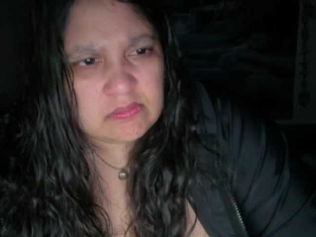 DUMBHOEMELANIE's BongaCams show and profile