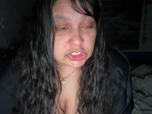 DUMBHOEMELANIE's BongaCams show and profile