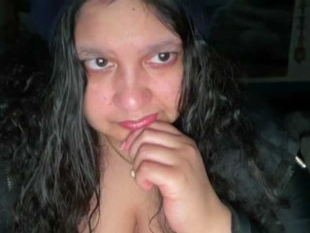 DUMBHOEMELANIE's BongaCams show and profile