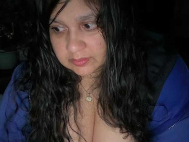 DUMBHOEMELANIE's BongaCams show and profile