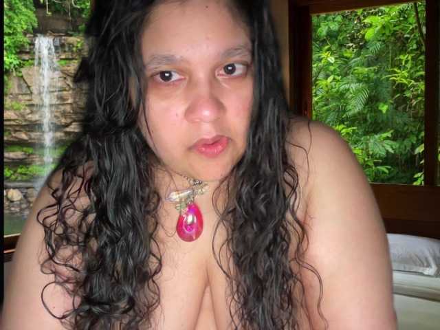 DUMBHOEMELANIE's BongaCams show and profile